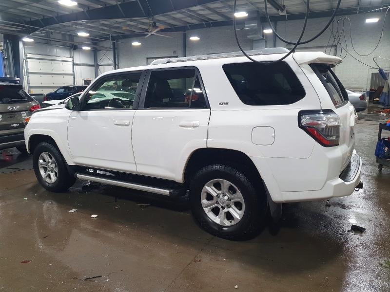 Photo 2 from auction – 2015 TOYOTA 4RUNNER SR with VIN JTEBU5JR1F5250300