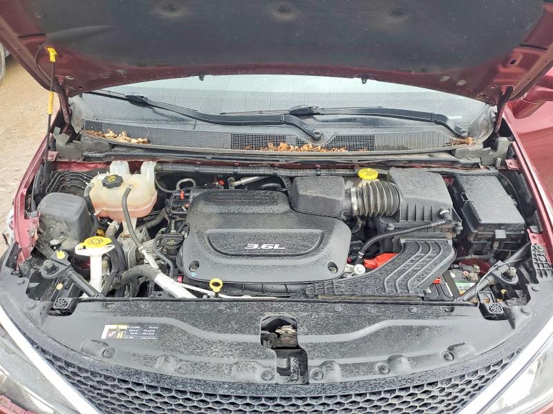 Photo 12 from auction – 2017 CHRYSLER PACIFICA with VIN 2C4RC1EG1HR543501