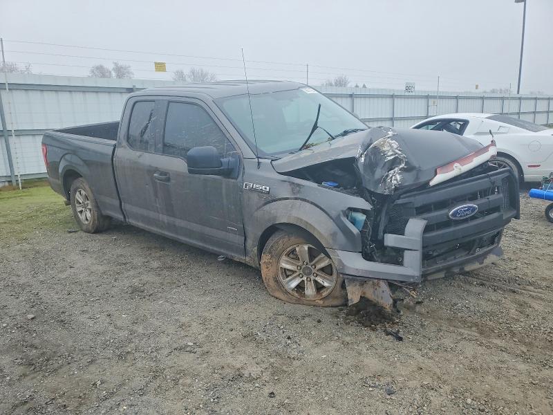 Photo 4 from auction – 2017 FORD F150 SUPER with VIN 1FTEX1CPXHKD55144