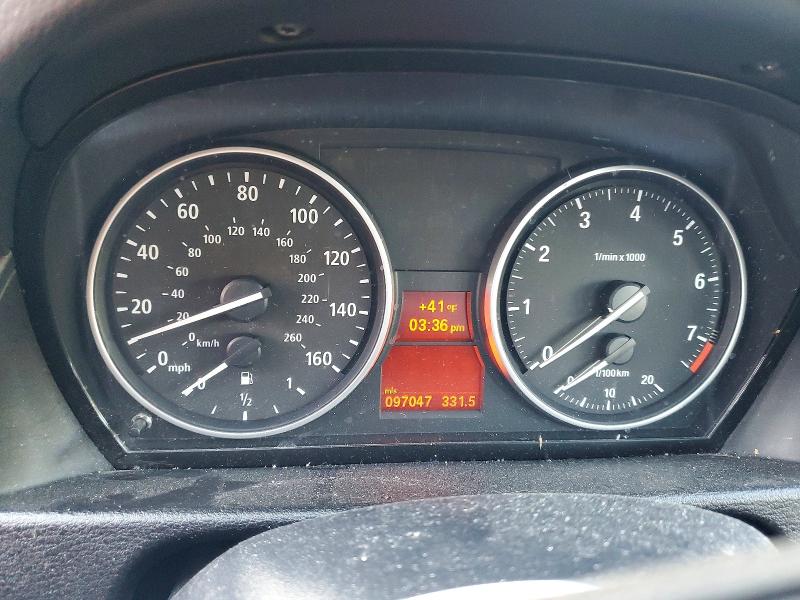 Photo 9 from auction – 2014 BMW X1 XDRIVE2 with VIN WBAVL1C55EVY17157