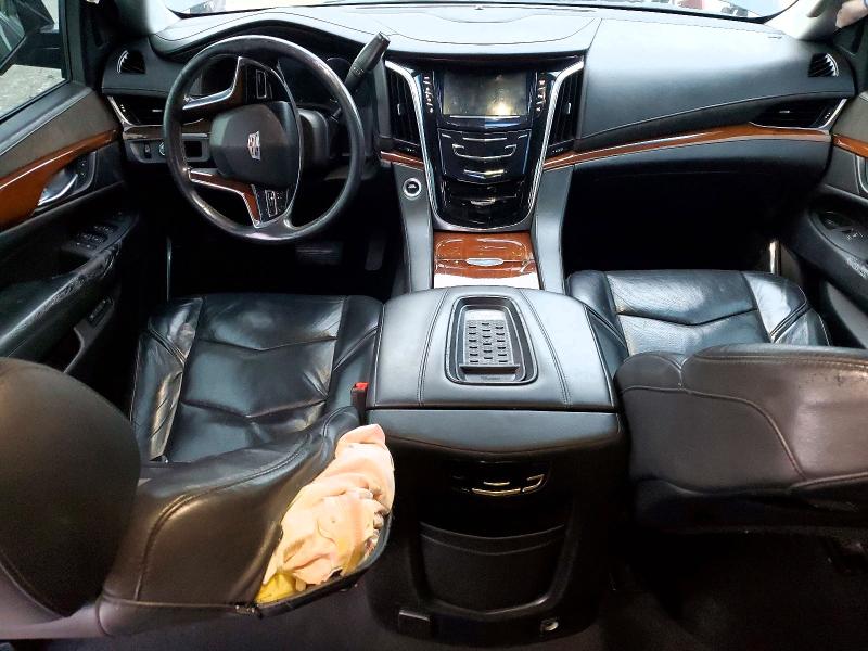 Снимка 8 от търг – 2017 CADILLAC ESCALADE E с VIN 1GYS3GKJ7HR299857