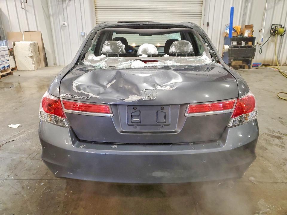 Photo 6 from auction – 2011 HONDA ACCORD with VIN 1HGCP2F73BA003109
