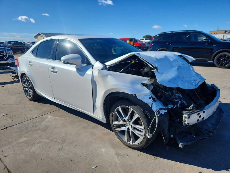 Photo 4 from auction – 2018 LEXUS IS 300 with VIN JTHBA1D2XJ5064900