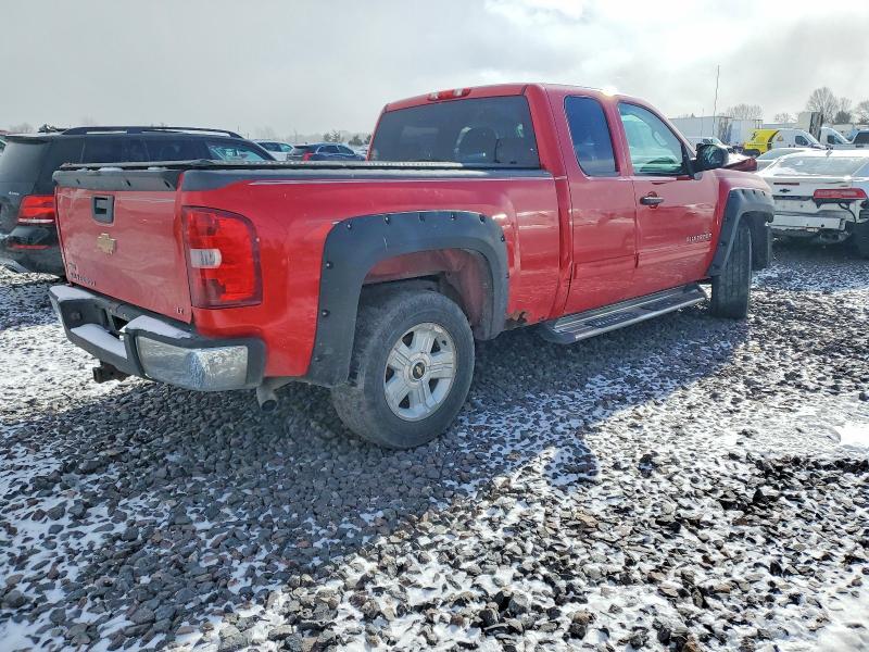 Photo 3 from auction – 2010 CHEVROLET SILVERADO with VIN 1GCSKSE30AZ288021