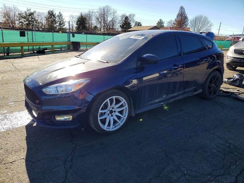 FORD FOCUS 2016 with VIN 1FADP3L95GL361117 - Photo from auction