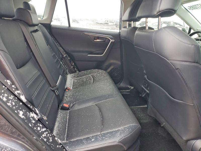 Photo 11 from auction – 2019 TOYOTA RAV4 LIMIT with VIN JTMDWRFV2KD518405