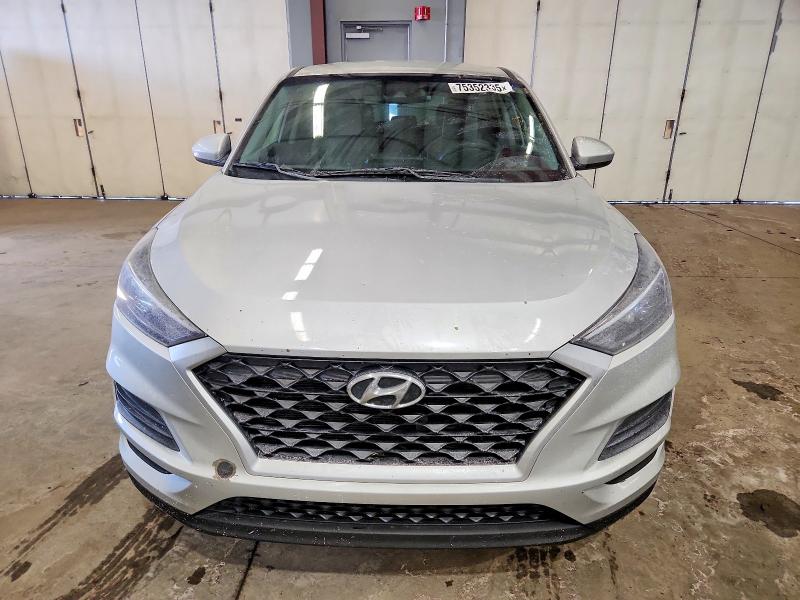 Photo 5 from auction – 2019 HYUNDAI TUCSON SE with VIN KM8J2CA44KU881018