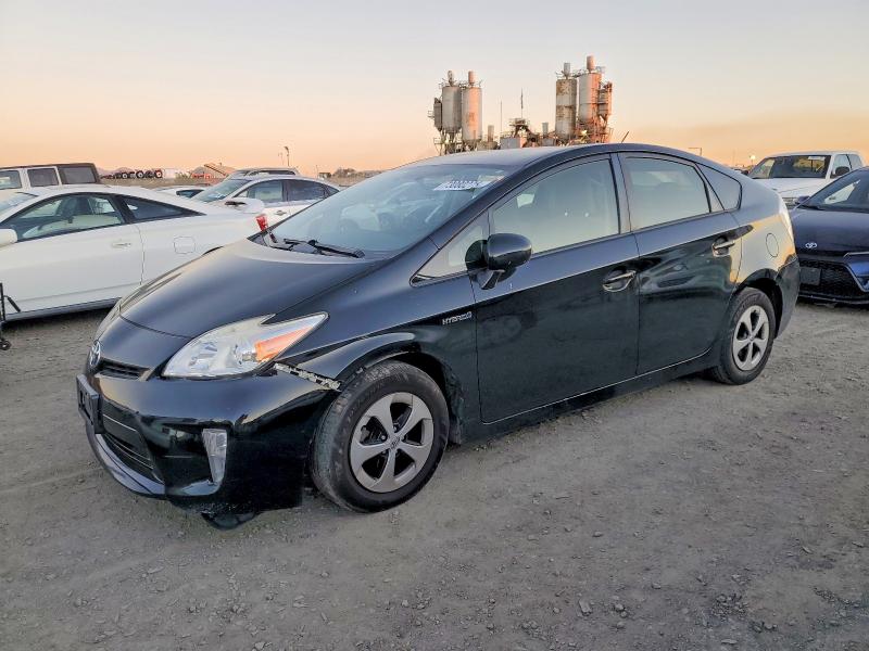 TOYOTA PRIUS 2015 with VIN JTDKN3DU0F0454511 - Photo from auction