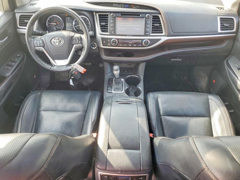 Photo 8 from auction – 2015 TOYOTA HIGHLANDER with VIN 5TDDKRFH5FS120279