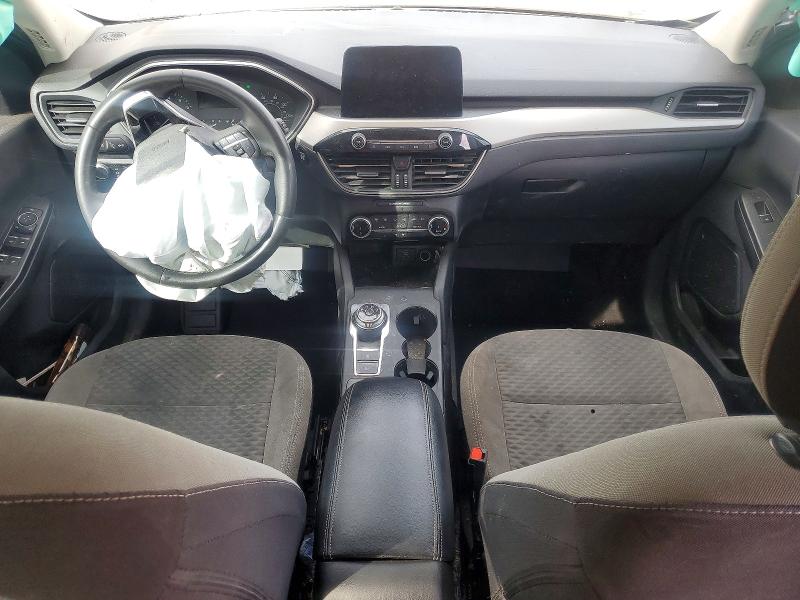 Photo 8 from auction – 2022 FORD ESCAPE with VIN 1FMCU9G65NUB36751