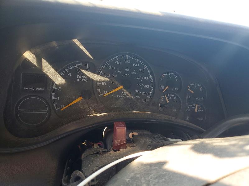 Photo 9 from auction – 2001 CHEVROLET SILVERADO with VIN 2GCEC19V911123061
