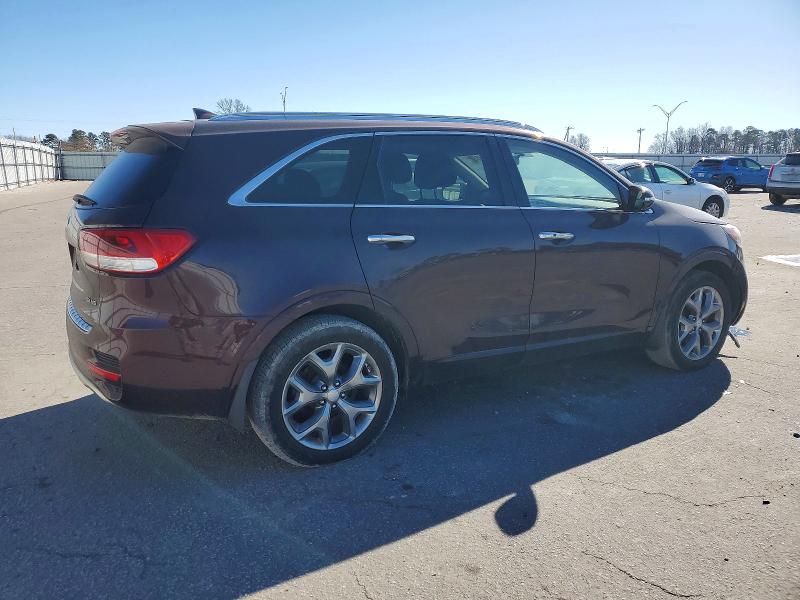 Photo 3 from auction – 2016 KIA SORENTO SX with VIN 5XYPKDA56GG008103