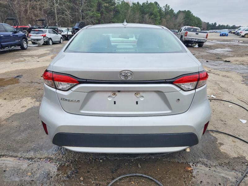 Photo 6 from auction – 2020 TOYOTA COROLLA with VIN 5YFDPRAE9LP028160