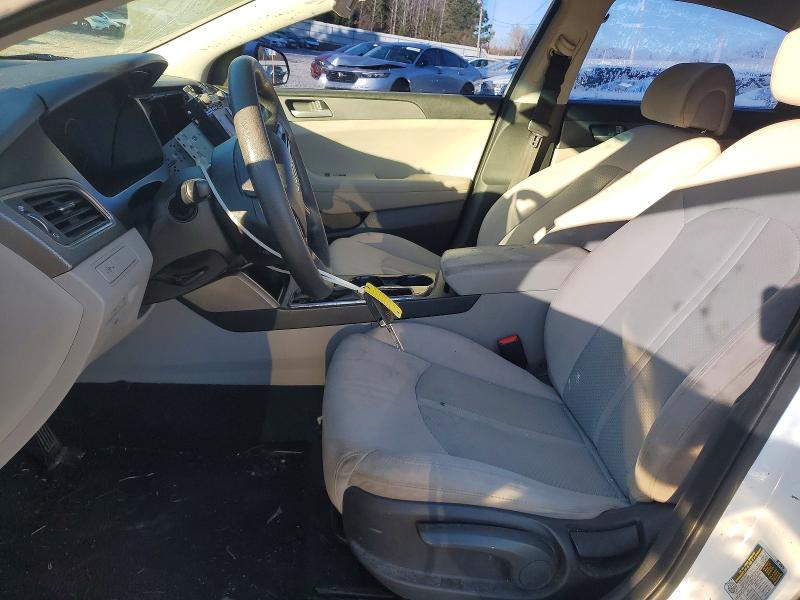 Photo 7 from auction – 2016 HYUNDAI SONATA SE with VIN 5NPE24AF5GH398958