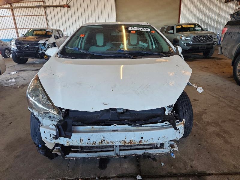 Photo 5 from auction – 2013 TOYOTA PRIUS C with VIN JTDKDTB30D1528062
