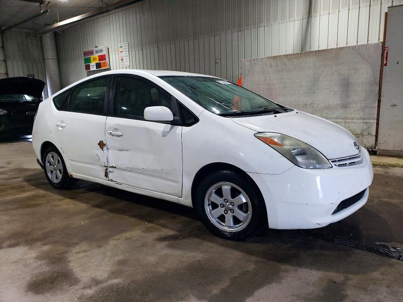 Photo 4 from auction – 2004 TOYOTA PRIUS with VIN JTDKB20U040111350