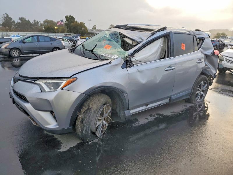 TOYOTA RAV4 2017 with VIN 2T3WFREV8HW392413 - Photo from auction
