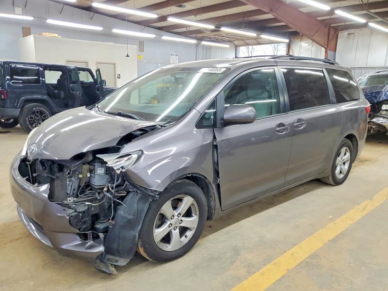 TOYOTA SIENNA LE 2017 with VIN 5TDKZ3DC4HS775883 - Photo from auction