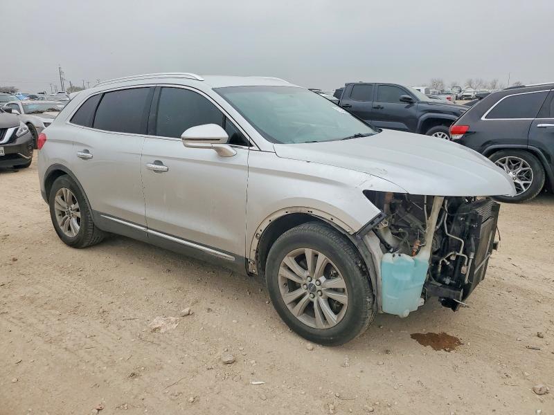 Photo 4 from auction – 2018 LINCOLN MKX PREMIE with VIN 2LMPJ6JRXJBL50375