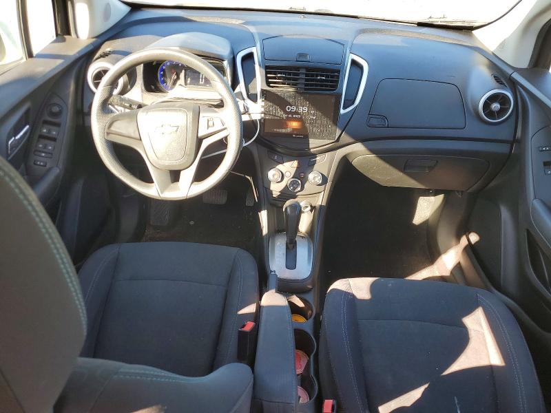 Photo 8 from auction – 2016 CHEVROLET TRAX LS with VIN 3GNCJKSB9GL272300