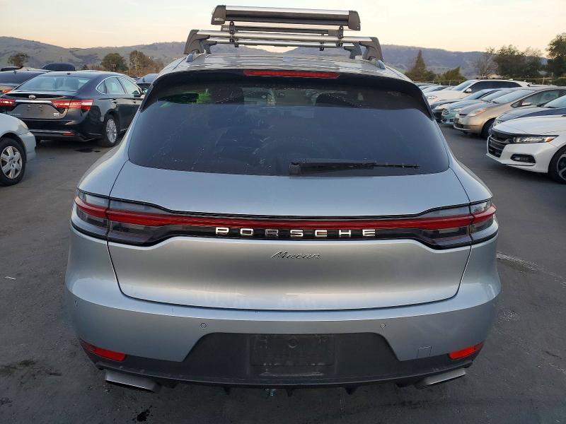 Photo 6 from auction – 2020 PORSCHE MACAN with VIN WP1AA2A56LLB03609