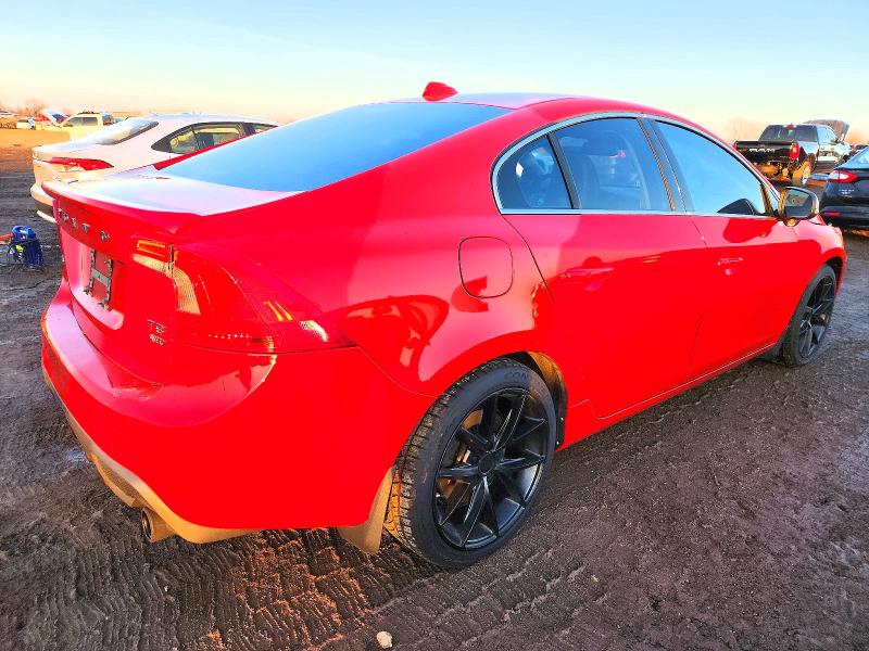 Photo 3 from auction – 2012 VOLVO S60 T6 with VIN YV1902FHXC2096500