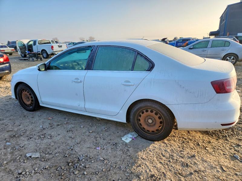 Photo 2 from auction – 2017 VOLKSWAGEN JETTA S with VIN 3VW2B7AJ6HM395603
