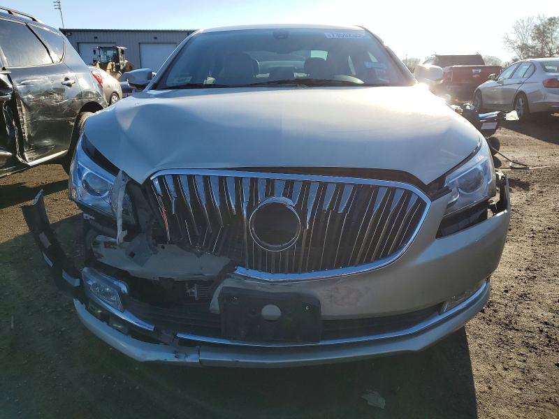 Foto 5 de la subasta – 2016 BUICK LACROSSE con VIN 1G4G45G35GF258372