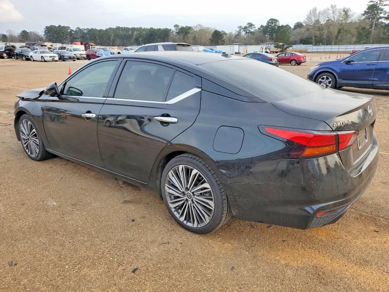 Photo 2 from auction – 2023 NISSAN ALTIMA SL with VIN 1N4BL4EV0PN352204