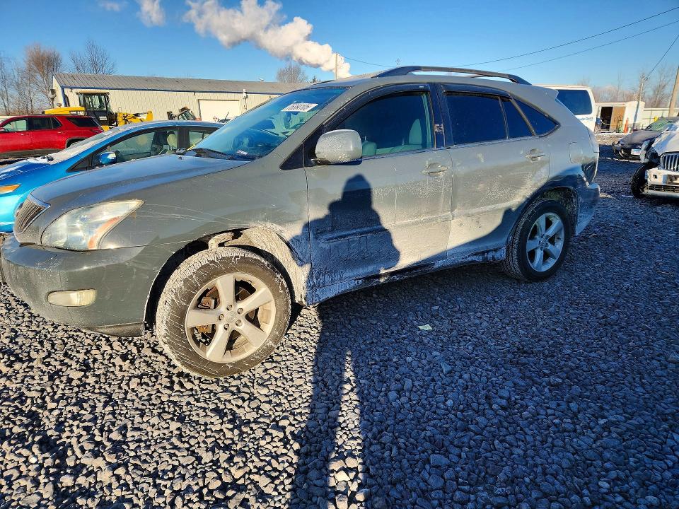 LEXUS RX 330 2006 with VIN 2T2HA31U16C092068 - Photo from auction