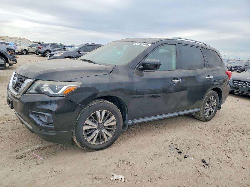 NISS PATHFINDER 2017 with VIN 5N1DR2MN6HC912324 - Photo from auction