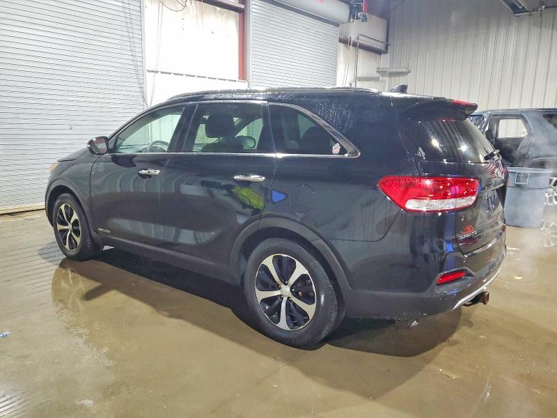 Photo 2 from auction – 2017 KIA SORENTO EX with VIN 5XYPHDA57HG318213