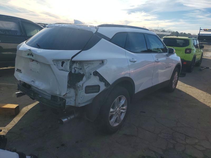 Photo 3 from auction – 2019 CHEVROLET BLAZER with VIN 3GNKBCRS1KS677876