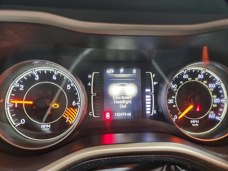 Photo 9 from auction – 2014 JEEP CHEROKEE with VIN 1C4PJMAB4EW215923