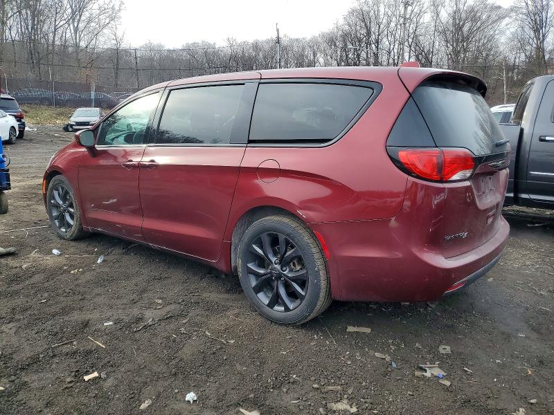 Photo 2 from auction – 2019 CHRYSLER PACIFICA T with VIN 2C4RC1FG7KR633211