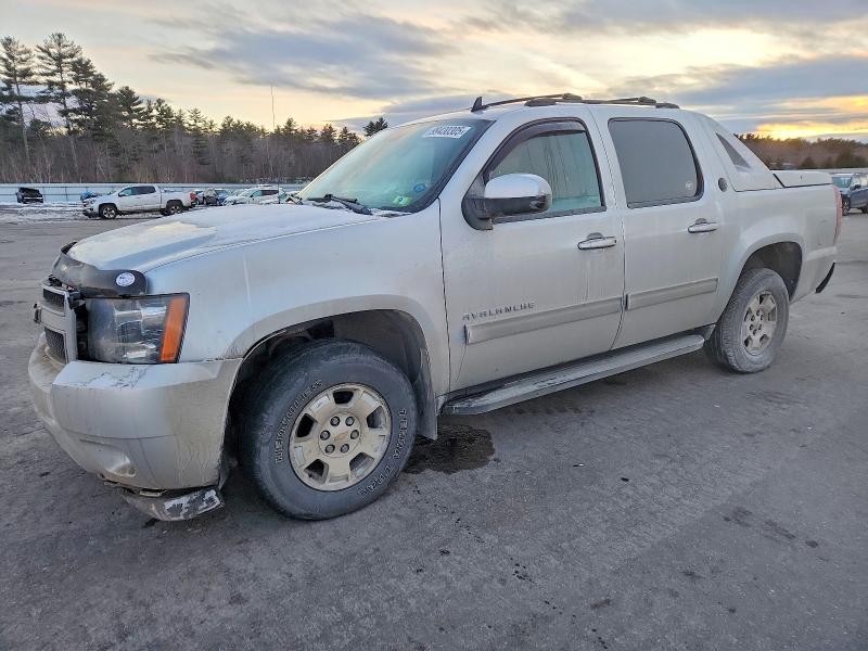 CHEVROLET AVALANCHE 2013 with VIN 3GNTKEE76DG292255 - Photo from auction