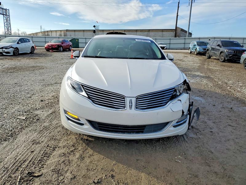 Photo 5 from auction – 2016 LINCOLN MKZ with VIN 3LN6L2G96GR613506