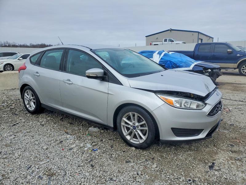 Photo 4 from auction – 2016 FORD FOCUS SE with VIN 1FADP3K2XGL368682