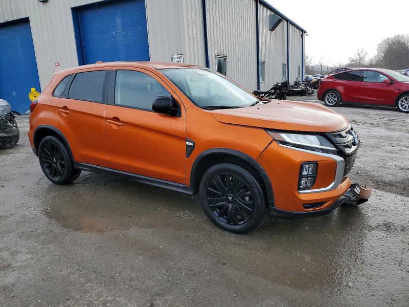 Photo 4 from auction – 2024 MITSUBISHI OUTLANDER with VIN JA4ARUAU4RU020030