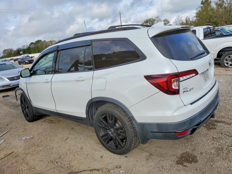 Photo 2 from auction – 2021 HONDA PILOT BLAC with VIN 5FNYF6H78MB011051
