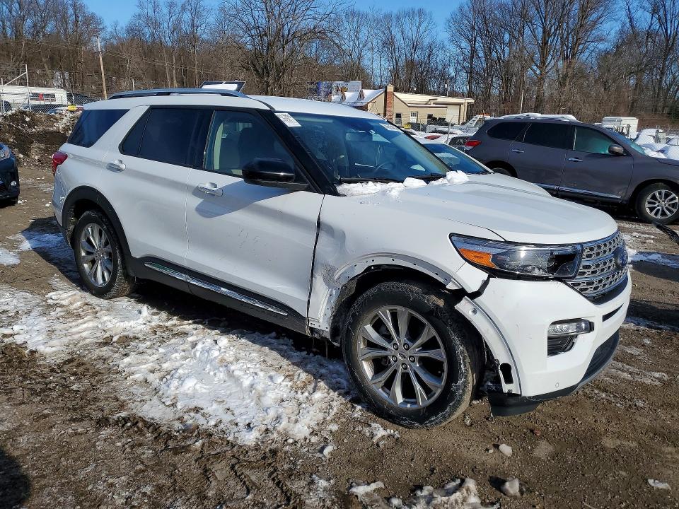 صورة رقم 4 من المزاد - 2024 FORD EXPLORER L مع VIN 1FMSK7FH1RGA03160