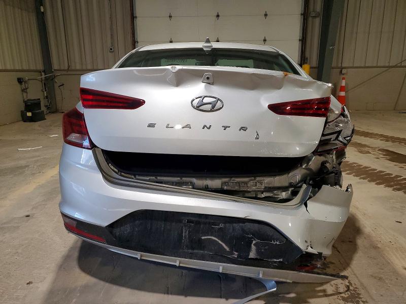 Photo 6 from auction – 2019 HYUNDAI ELANTRA with VIN 5NPD84LF2KH407907