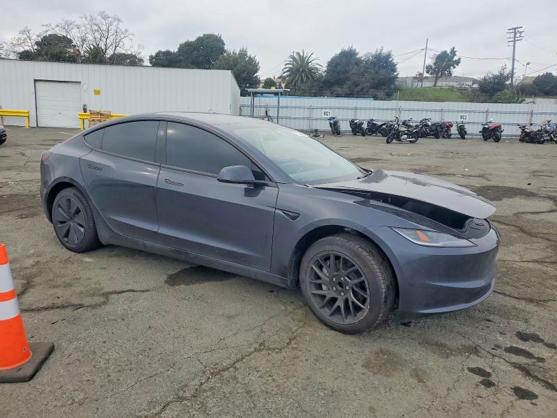 Photo 4 from auction – 2025 TESLA MODEL 3 with VIN 5YJ3E1EAXSF992352