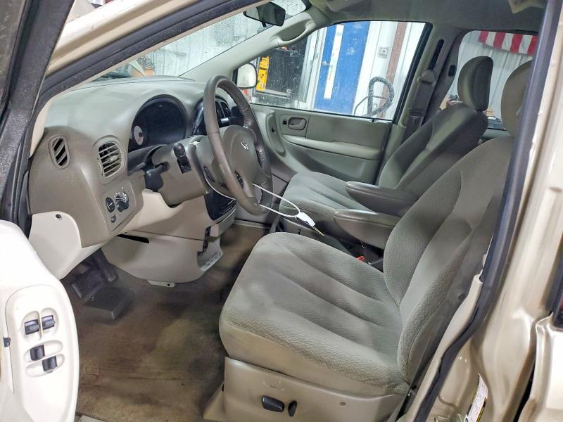 Photo 7 from auction – 2005 DODGE GRAND CARA with VIN 2D4GP44L15R190235