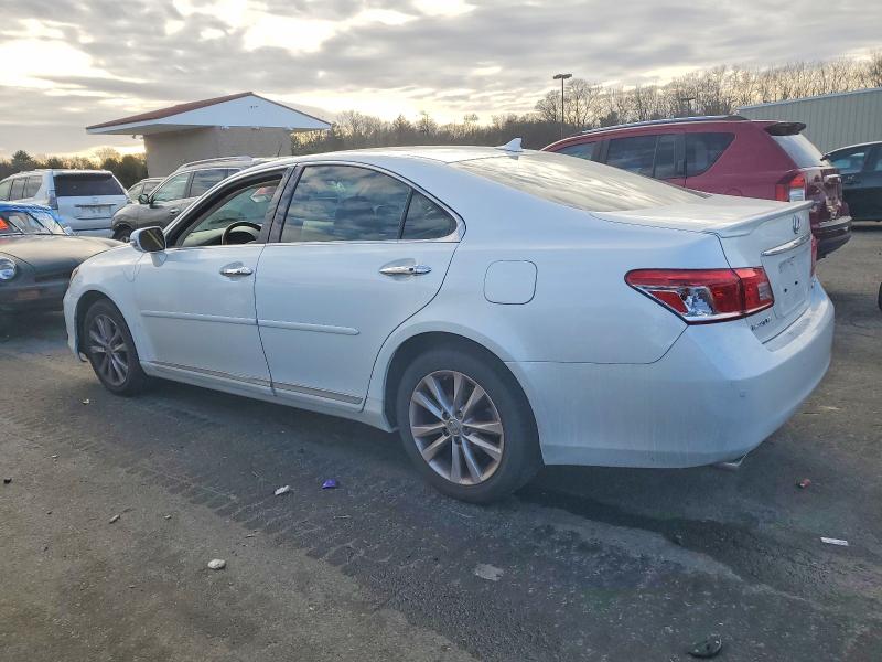 Photo 2 from auction – 2010 LEXUS ES 350 with VIN JTHBK1EG9A2387425