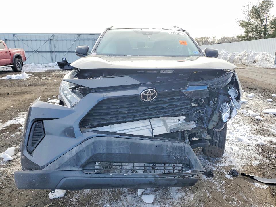 Photo 5 from auction – 2021 TOYOTA RAV4 with VIN 2T3H1RFV5MW150050