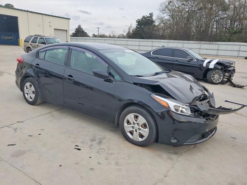 Photo 4 from auction – 2018 KIA FORTE with VIN 3KPFL4A7XJE248916
