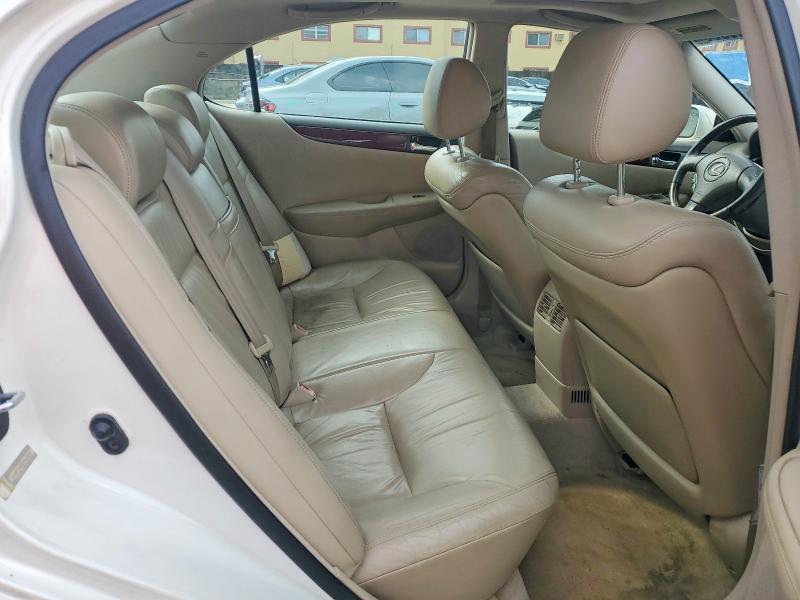 Photo 10 from auction – 2002 LEXUS ES with VIN JTHBF30G520044468
