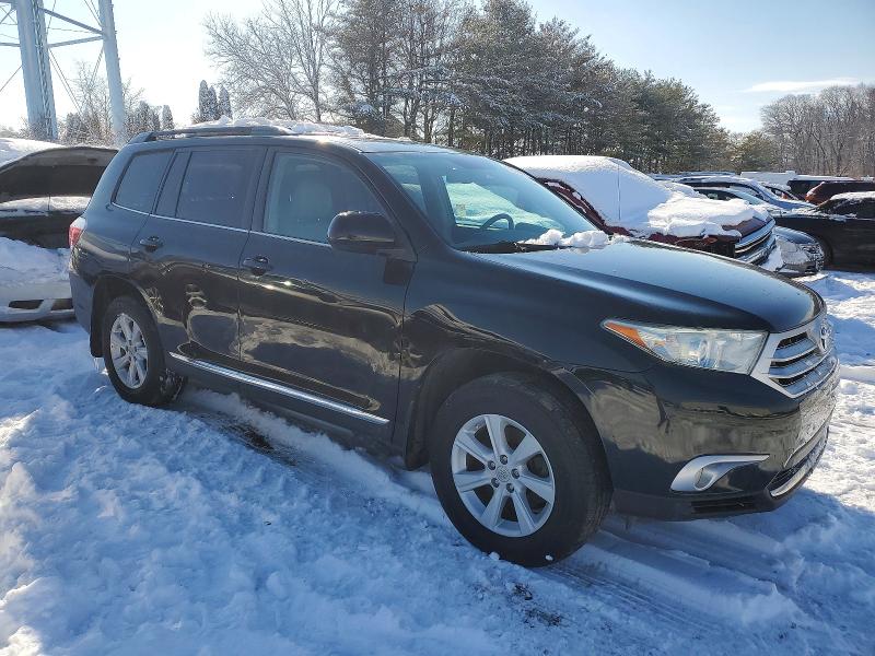 Photo 4 from auction – 2012 TOYOTA HIGHLANDER with VIN 5TDBK3EH4CS162976