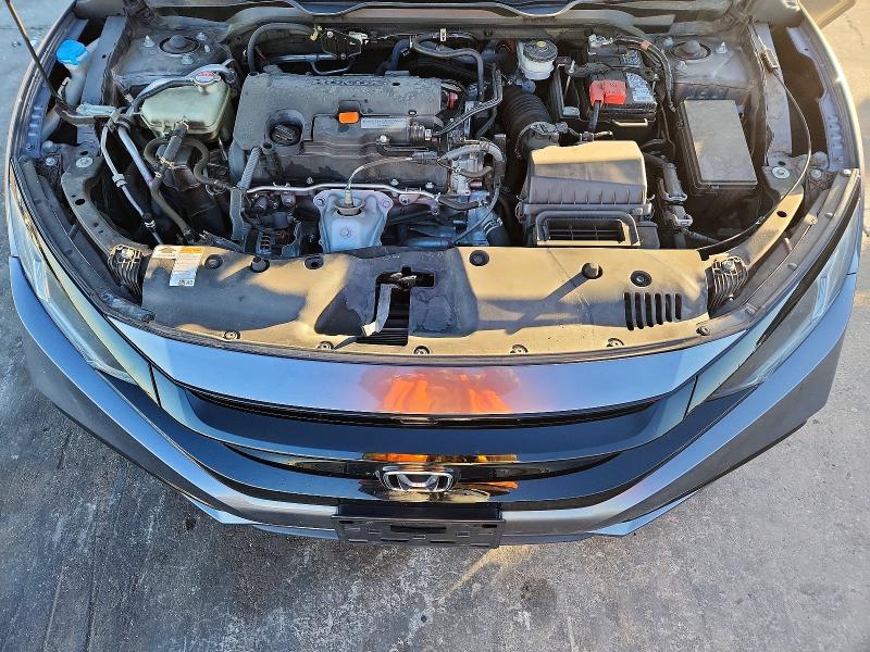 Photo 11 from auction – 2019 HONDA CIVIC with VIN 19XFC2F85KE013072